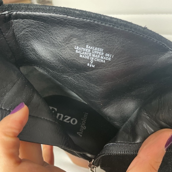 Black leather booties - Picture 4 of 4